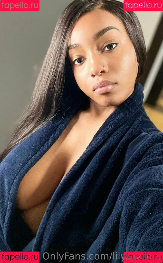 Lily Starfire Onlyfans Photo Gallery 