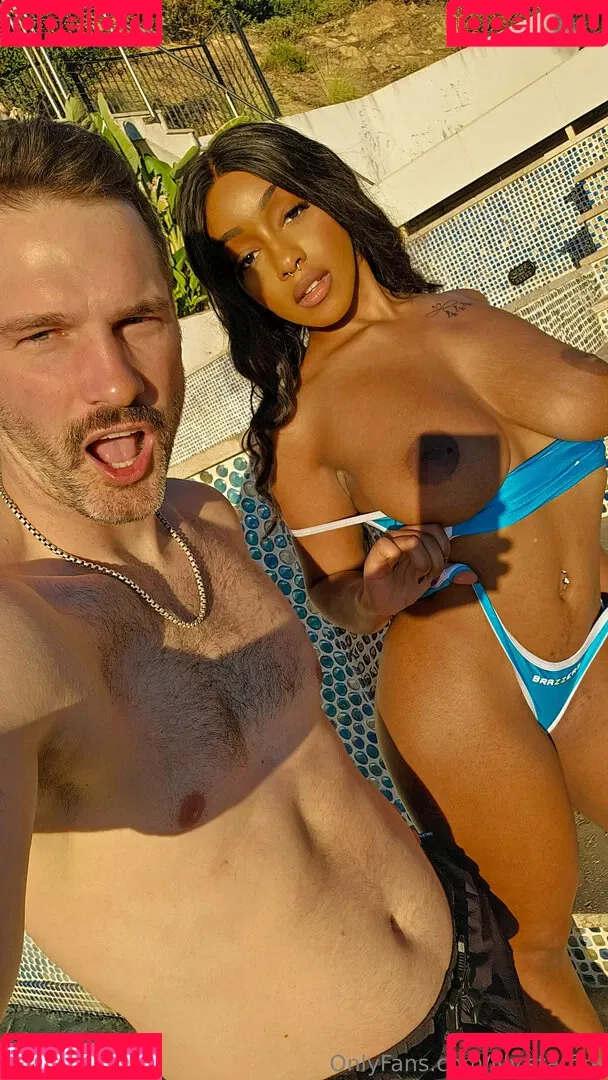 Lily Starfire Onlyfans Photo Gallery 