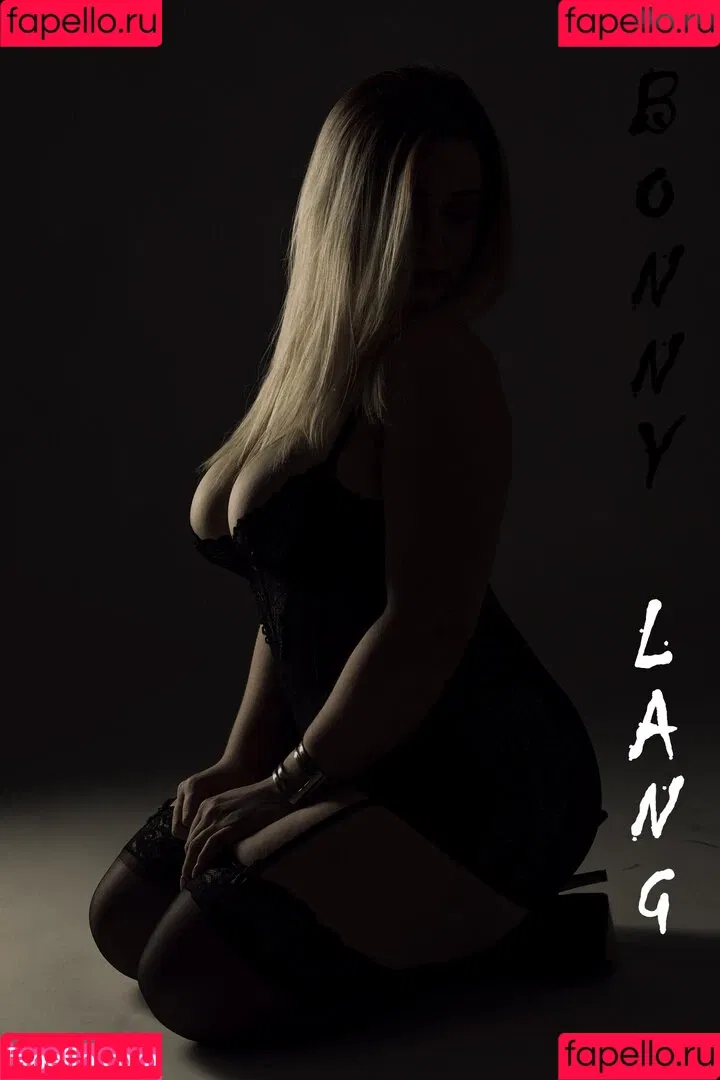 Bonny Lang Onlyfans Photo Gallery 