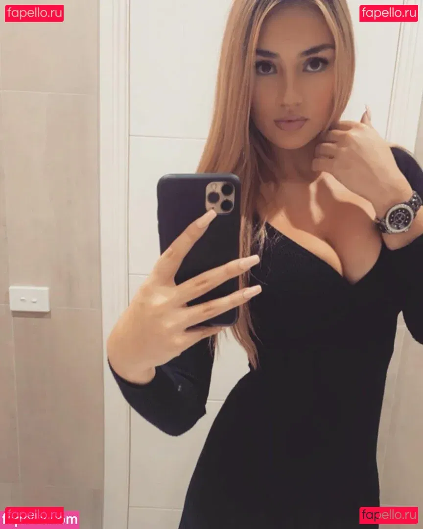 Lydia Simonis Onlyfans Photo Gallery 