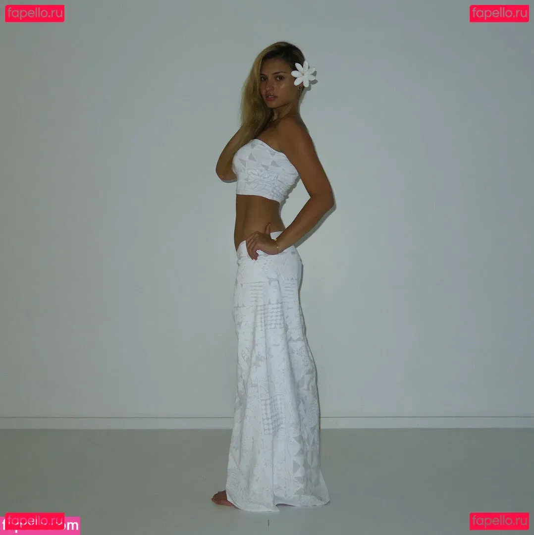 Lydia Simonis Onlyfans Photo Gallery 