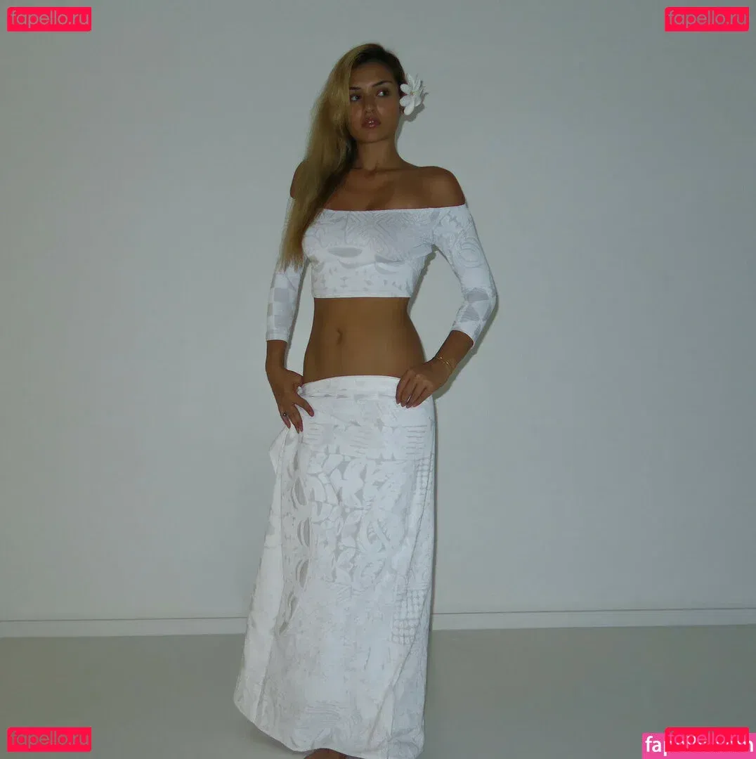 Lydia Simonis Onlyfans Photo Gallery 