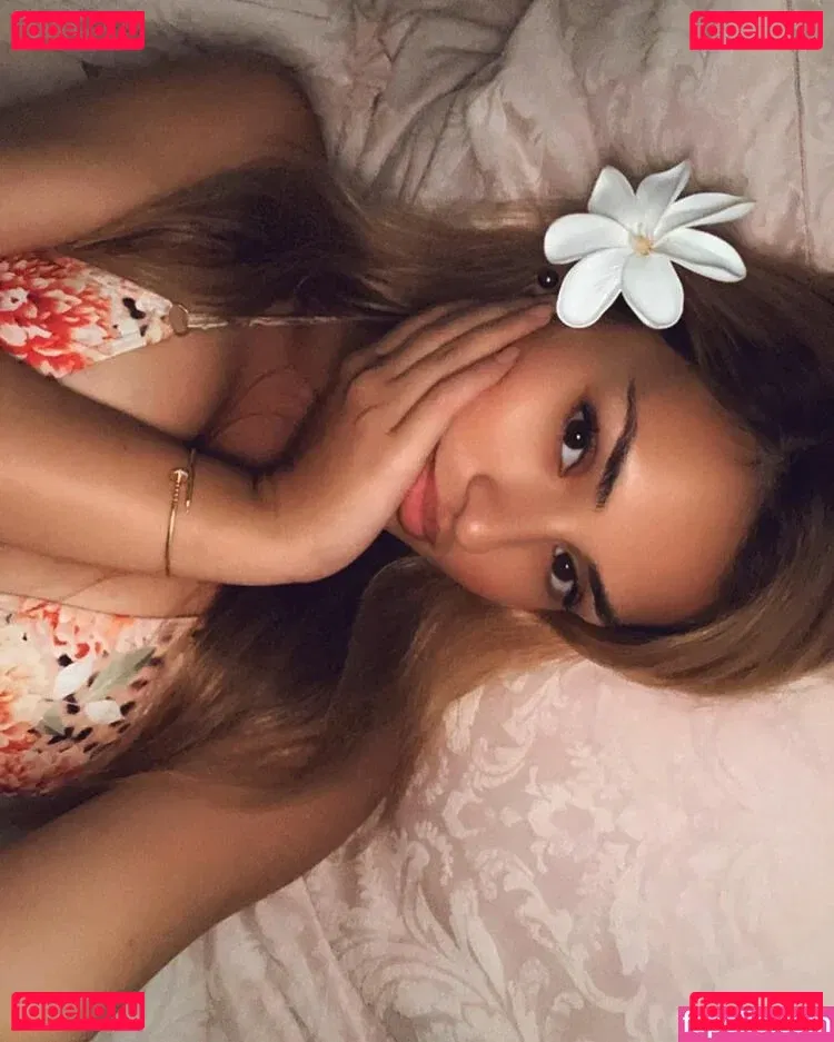 Lydia Simonis Onlyfans Photo Gallery 