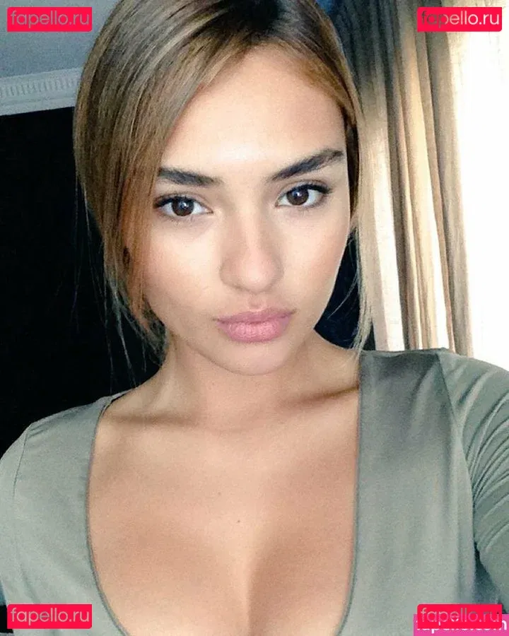 Lydia Simonis Onlyfans Photo Gallery 