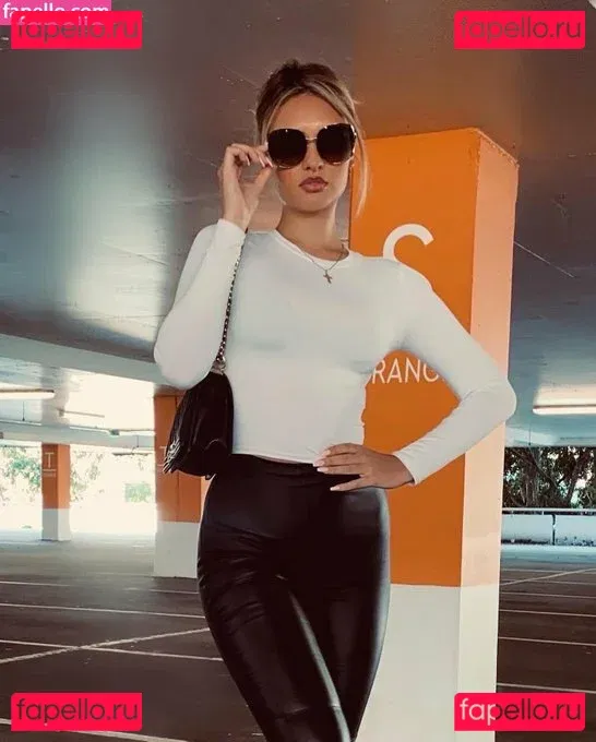 Lydia Simonis Onlyfans Photo Gallery 