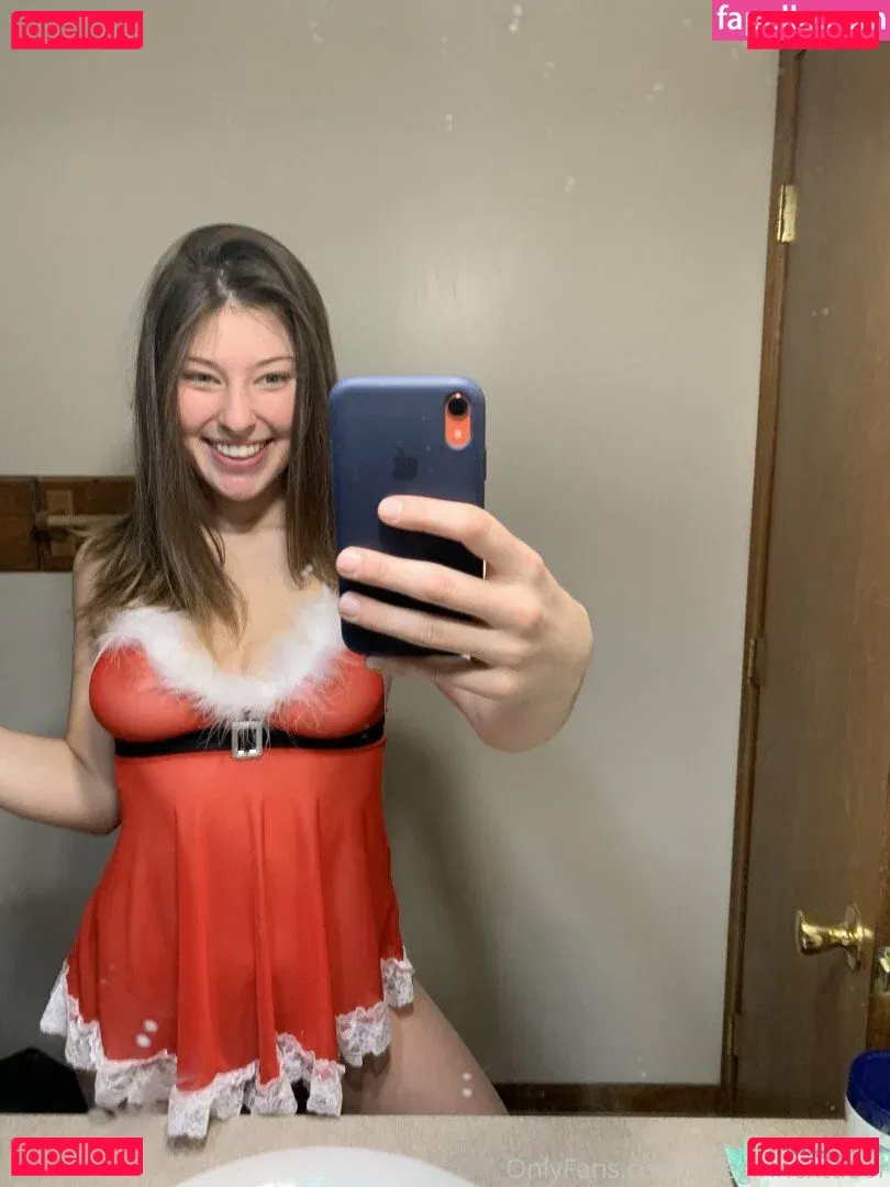 Useyourimagination Onlyfans Photo Gallery 