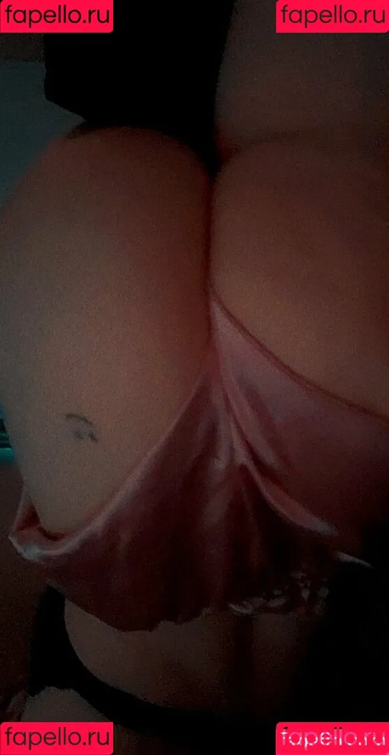 honey-girl Onlyfans Photo Gallery 