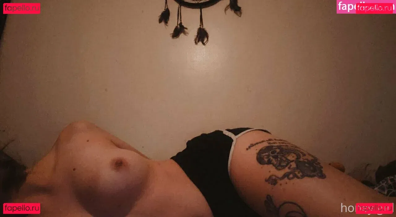 honey-girl Onlyfans Photo Gallery 