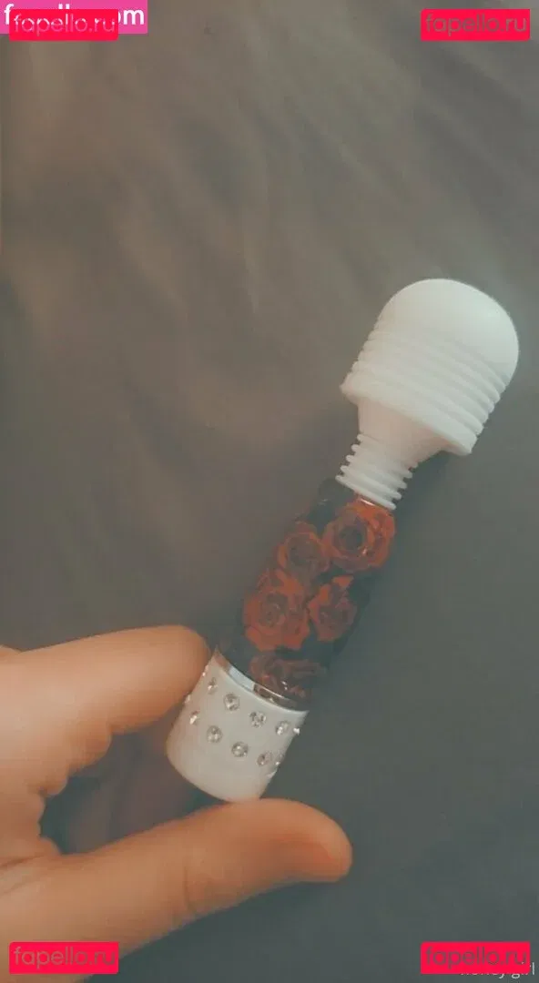 honey-girl Onlyfans Photo Gallery 