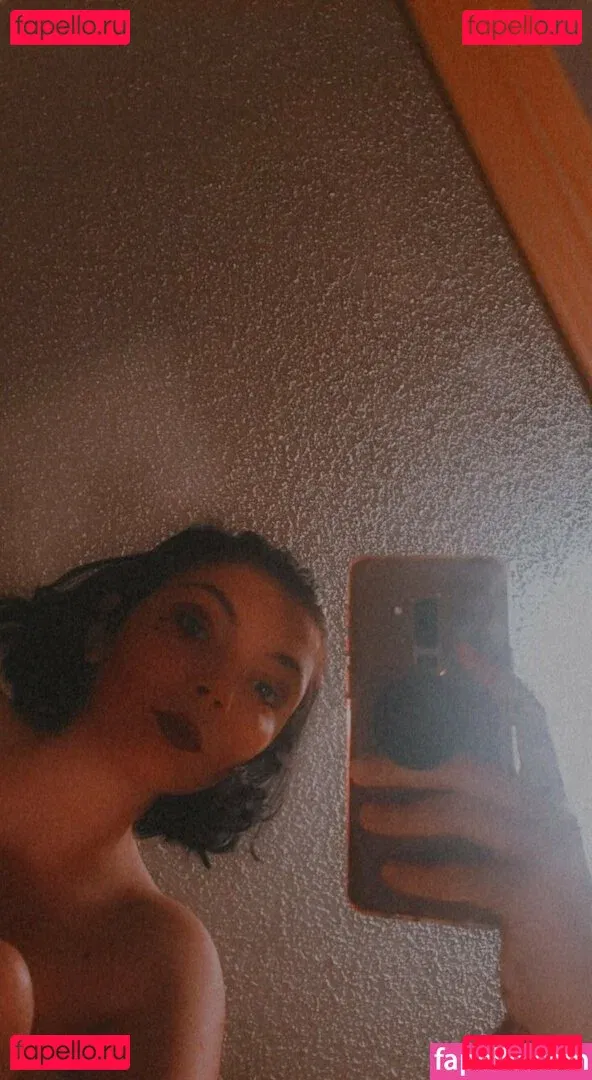 honey-girl Onlyfans Photo Gallery 