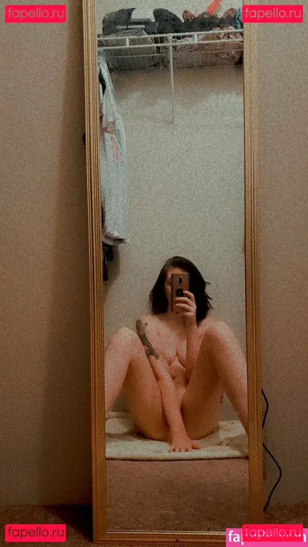 honey-girl Onlyfans Photo Gallery 