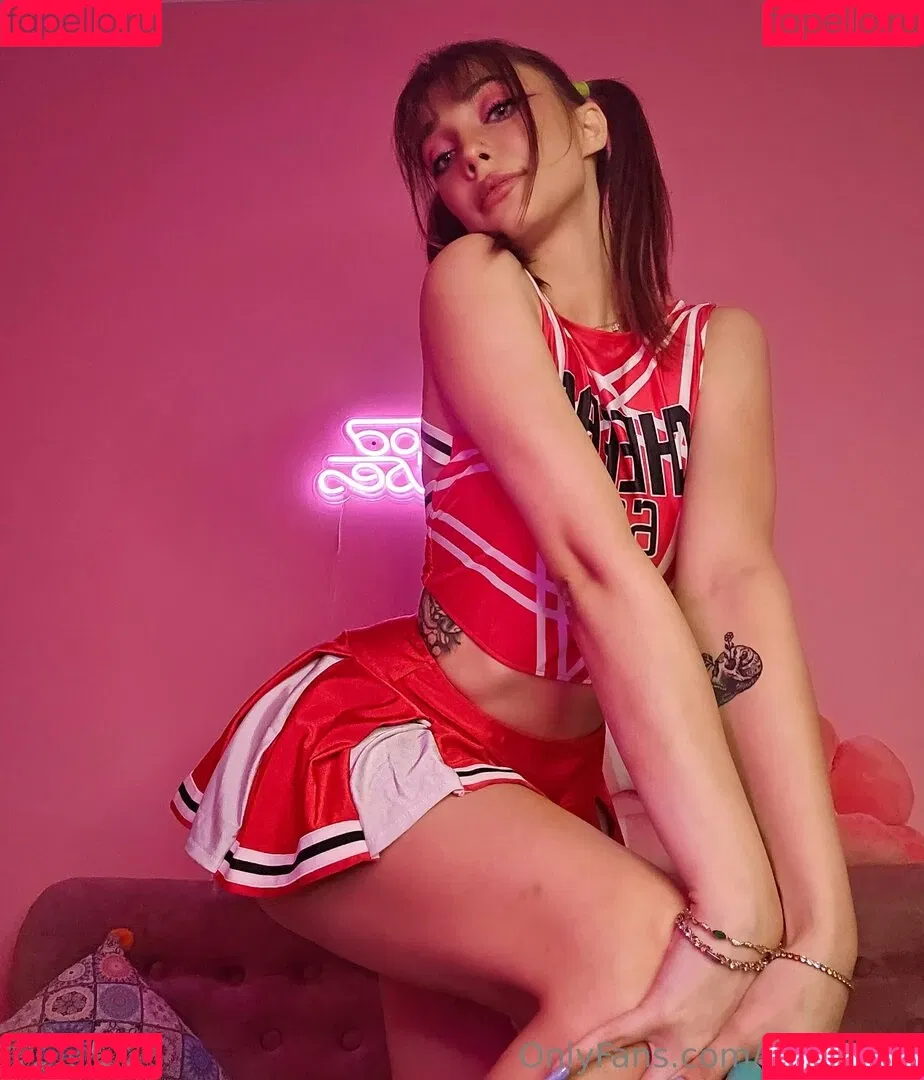 averymia Onlyfans Photo Gallery 