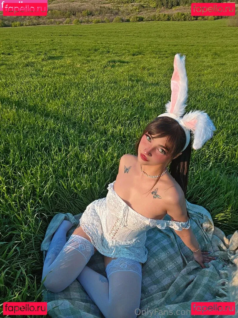 averymia Onlyfans Photo Gallery 