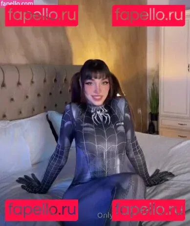 averymia Onlyfans Photo Gallery 