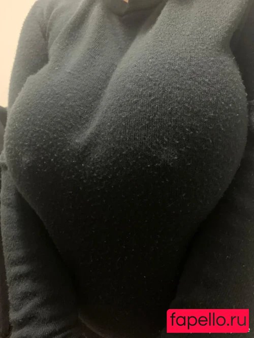 BUstyPride Nude Onlyfans Photo 36