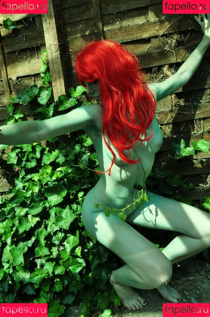 GroovyFlowerGirl Onlyfans Photo Gallery 