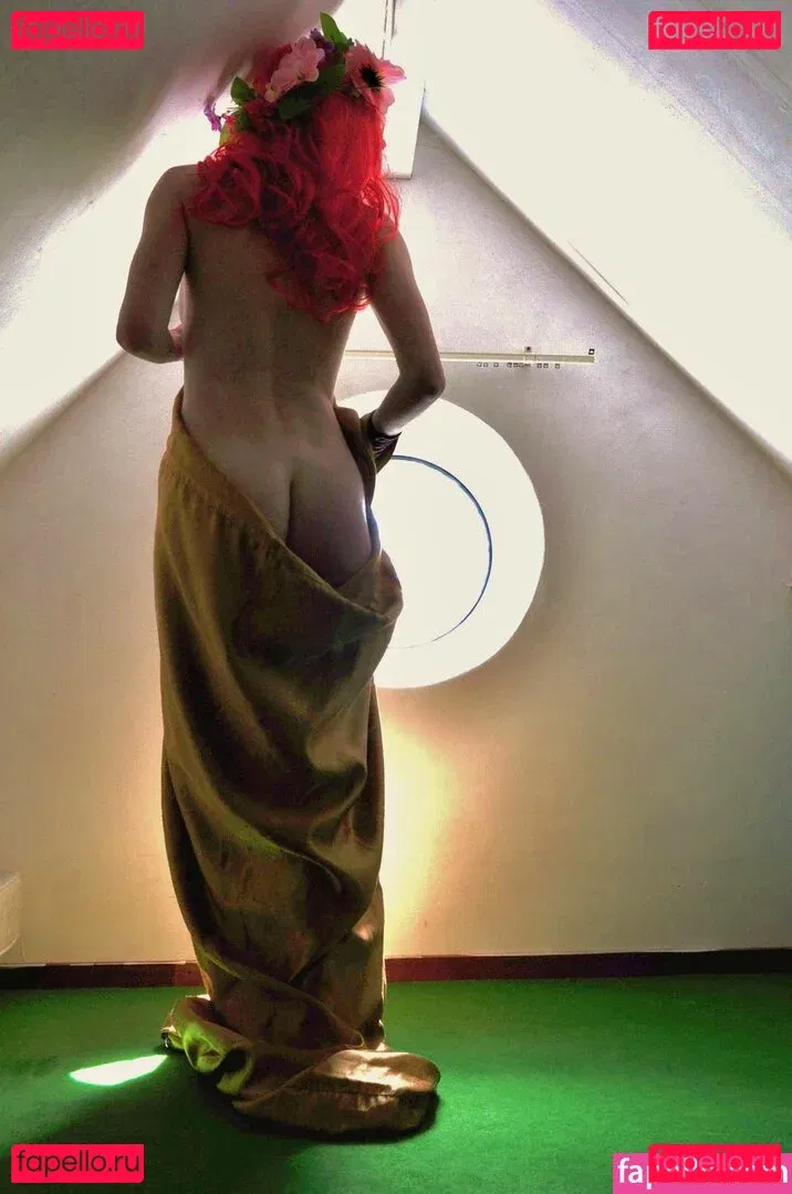 GroovyFlowerGirl Onlyfans Photo Gallery 