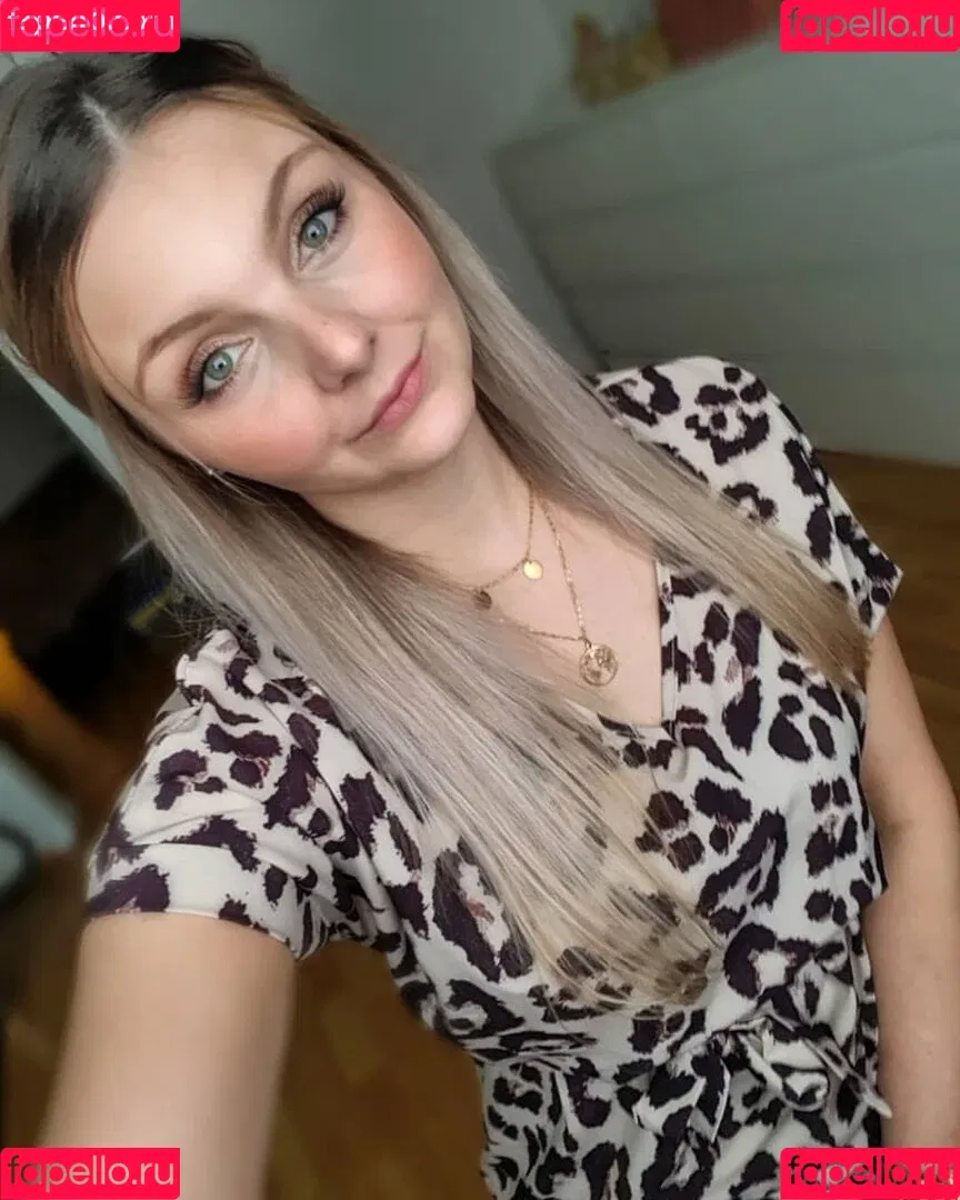 caro_703 Onlyfans Photo Gallery 
