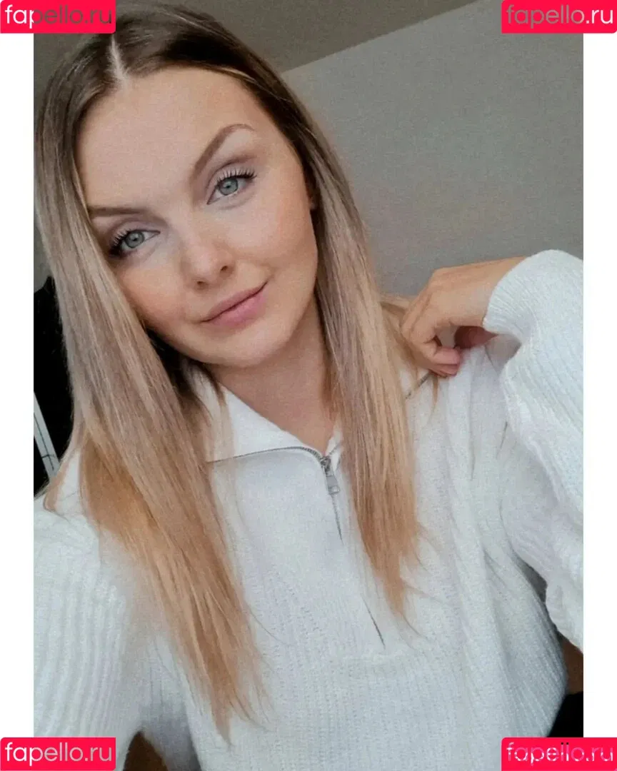 caro_703 Onlyfans Photo Gallery 