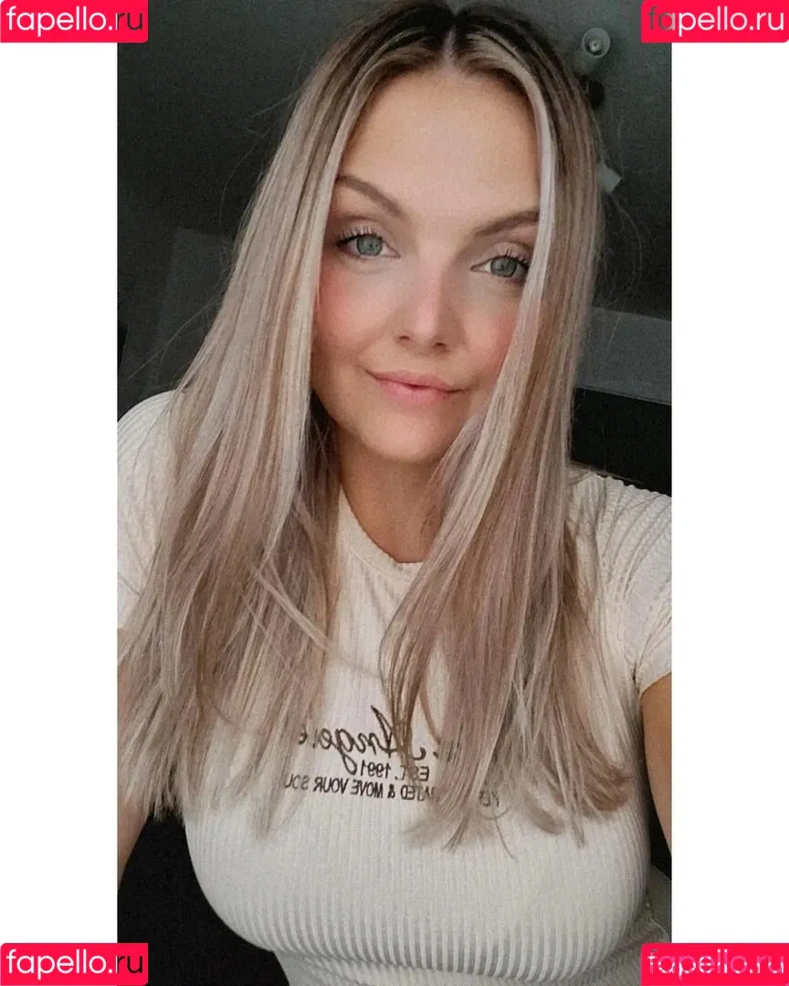 caro_703 Onlyfans Photo Gallery 
