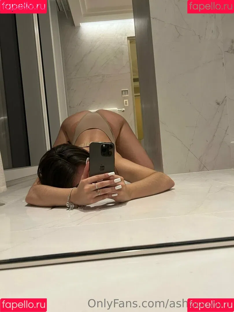theashgonewild Onlyfans Photo Gallery 