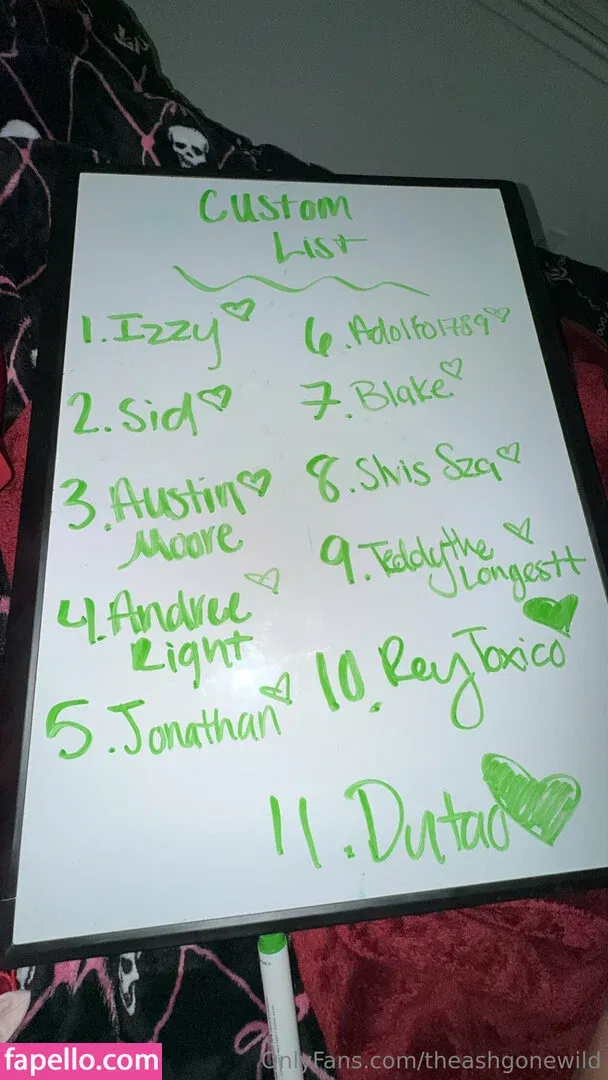 theashgonewild Onlyfans Photo Gallery 