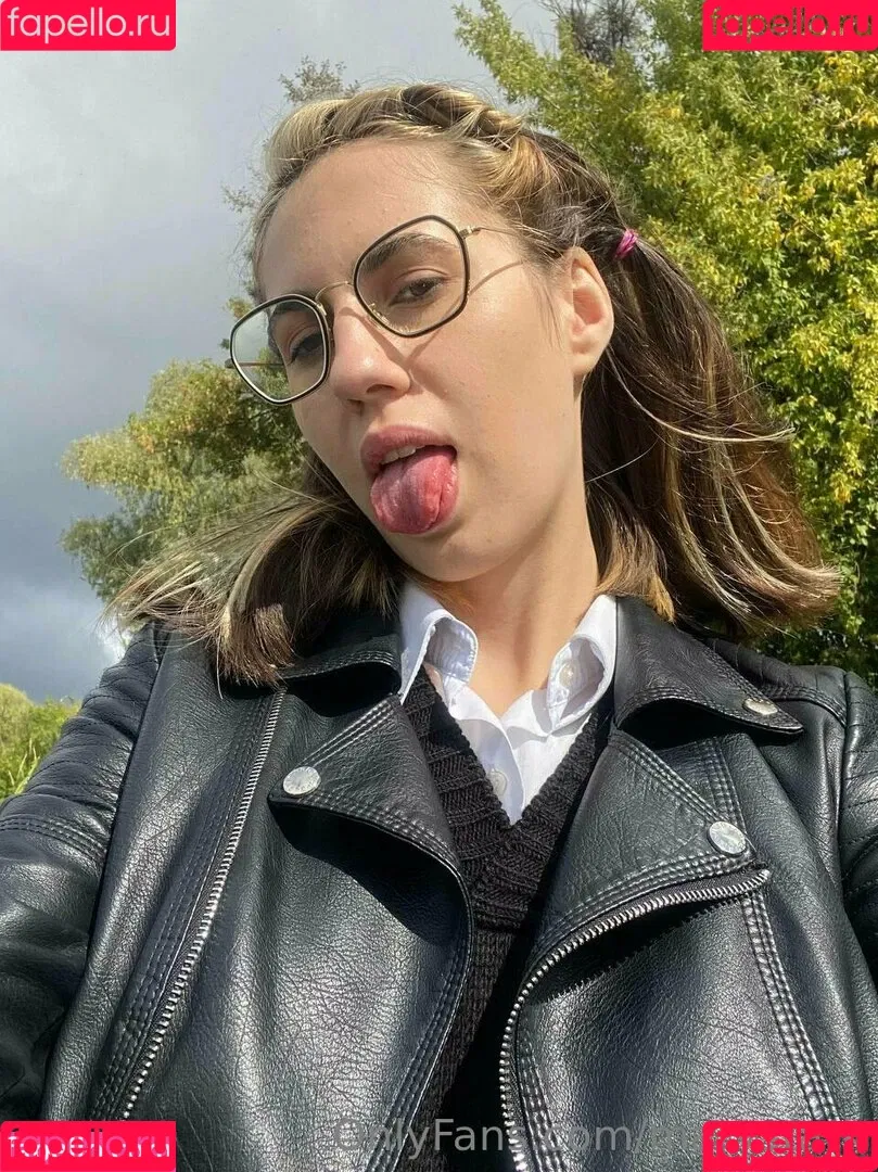 anngelbabe Onlyfans Photo Gallery 