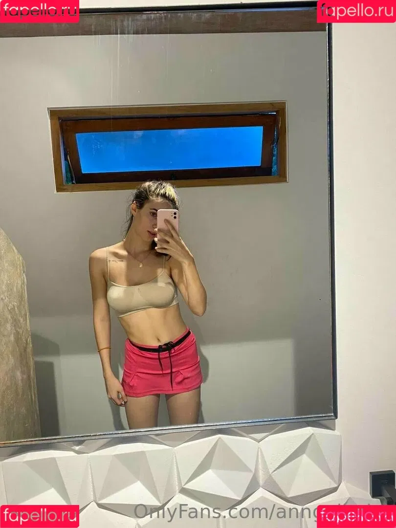 anngelbabe Onlyfans Photo Gallery 
