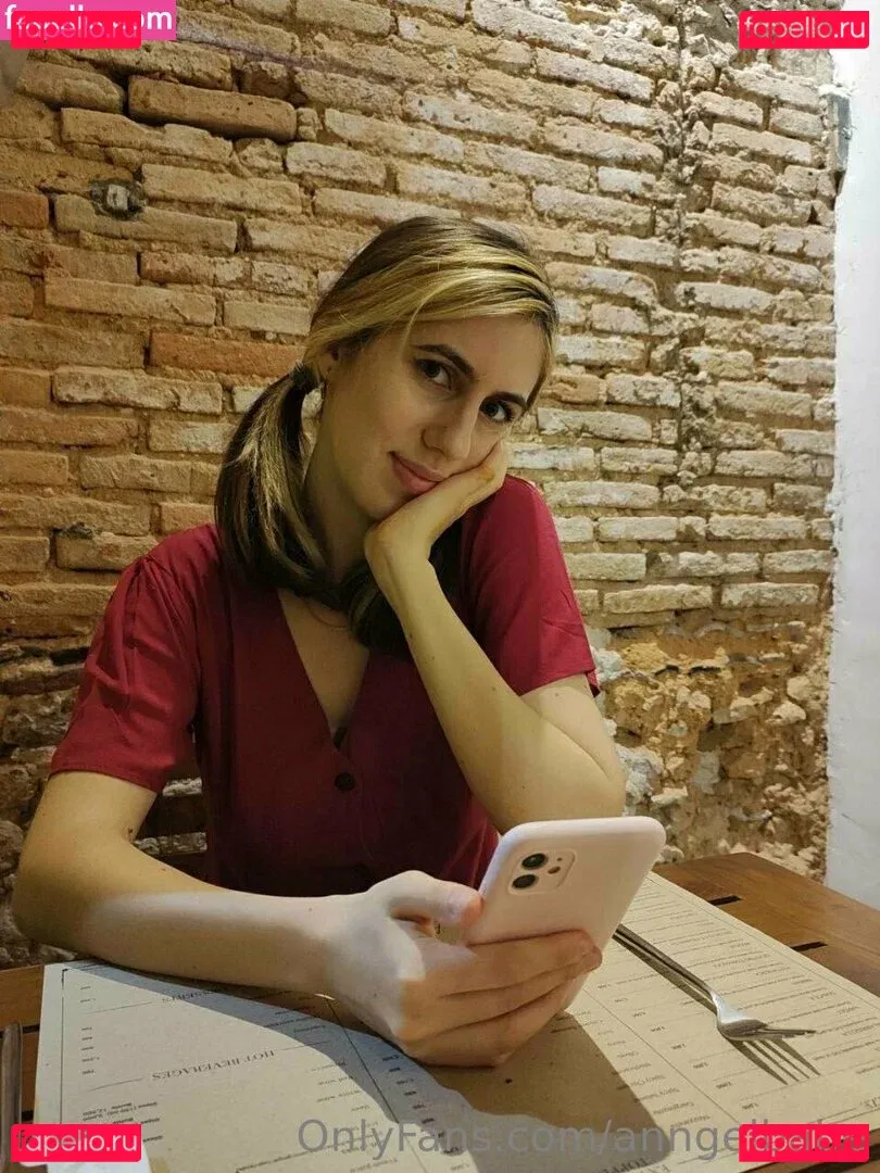 anngelbabe Onlyfans Photo Gallery 