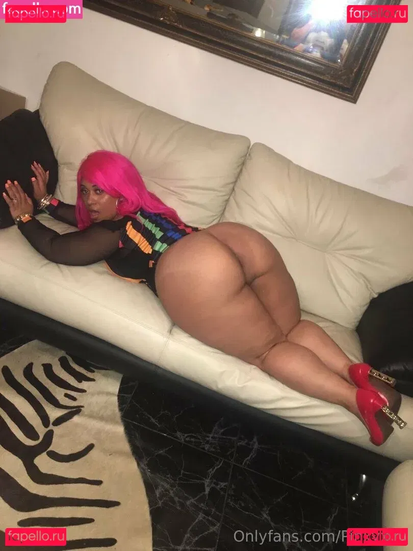 teampinky Onlyfans Photo Gallery 