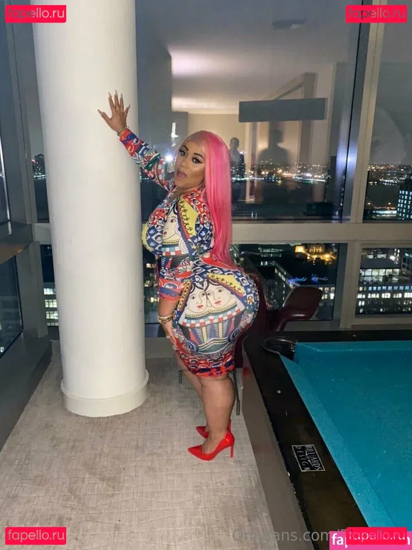 teampinky Onlyfans Photo Gallery 