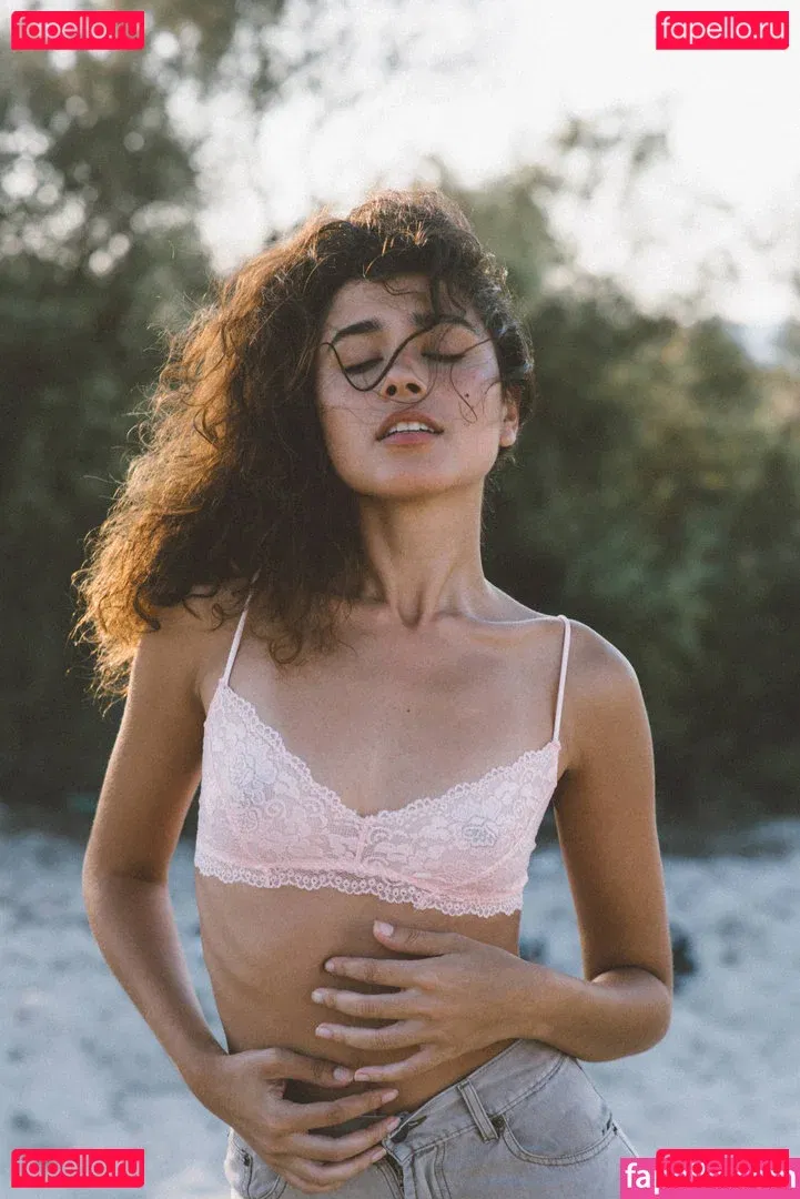 Sabina Yusupova Onlyfans Photo Gallery 