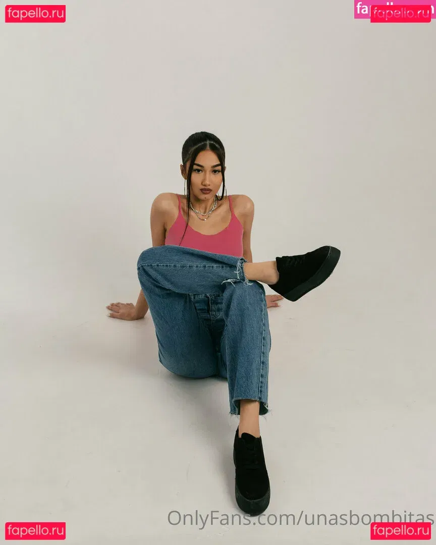 unasbombitas Onlyfans Photo Gallery 