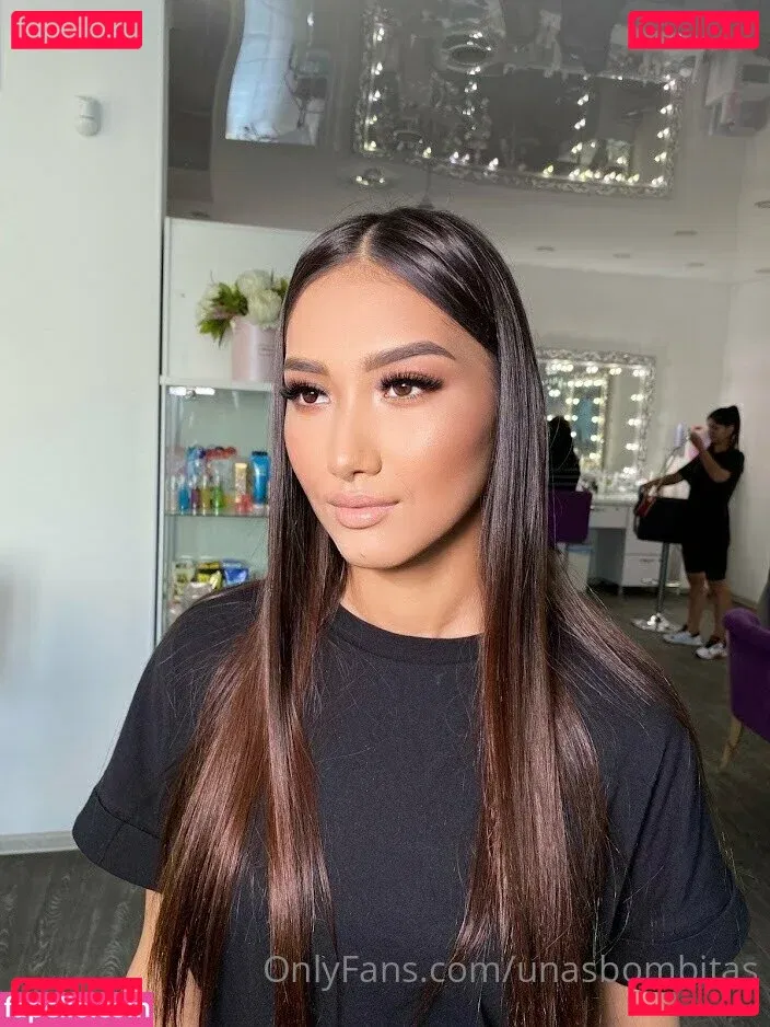 unasbombitas Onlyfans Photo Gallery 