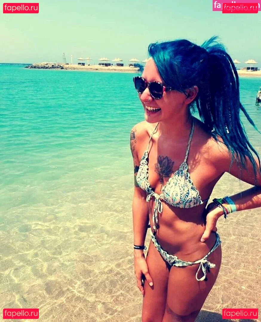 Luna Tinkerbell Onlyfans Photo Gallery 