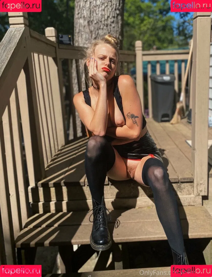 Heavemlysworld Onlyfans Photo Gallery 