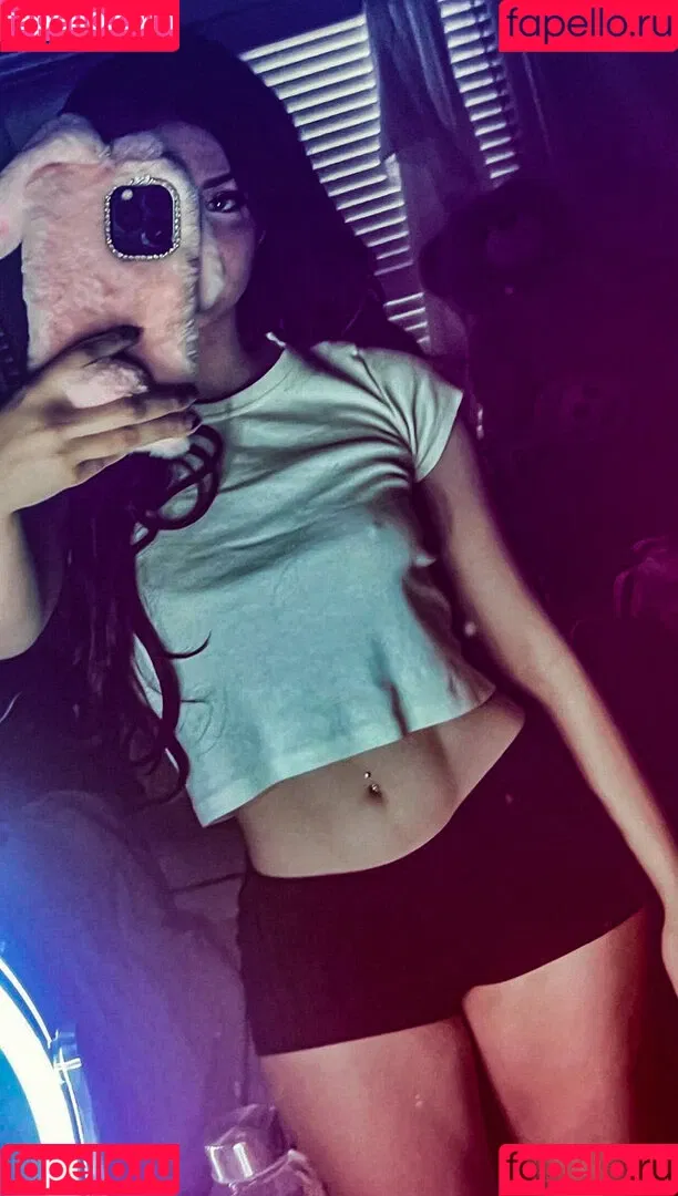 Brighton Rosie Sharbino Onlyfans Photo Gallery 