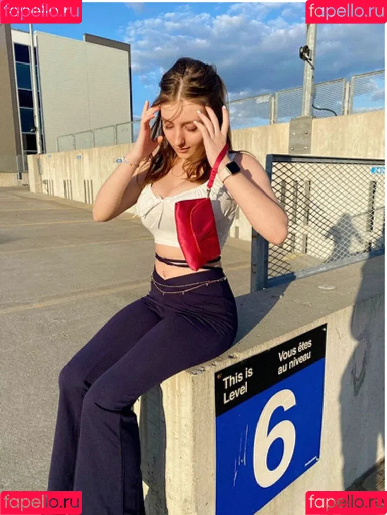 Sara O'Sullivan Onlyfans Photo Gallery 