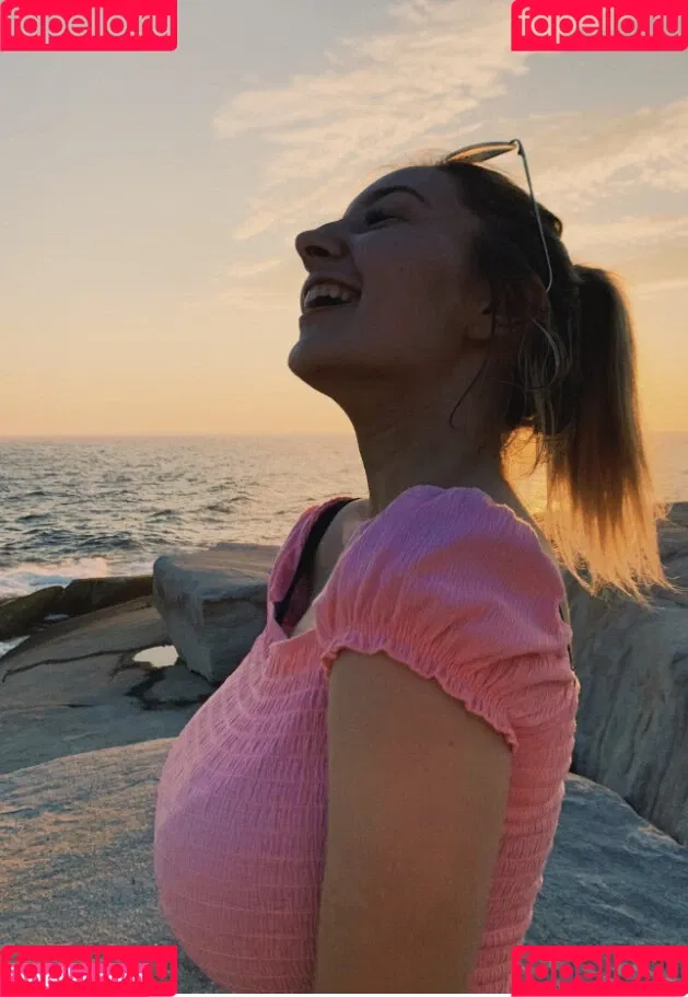 Sara O'Sullivan Onlyfans Photo Gallery 