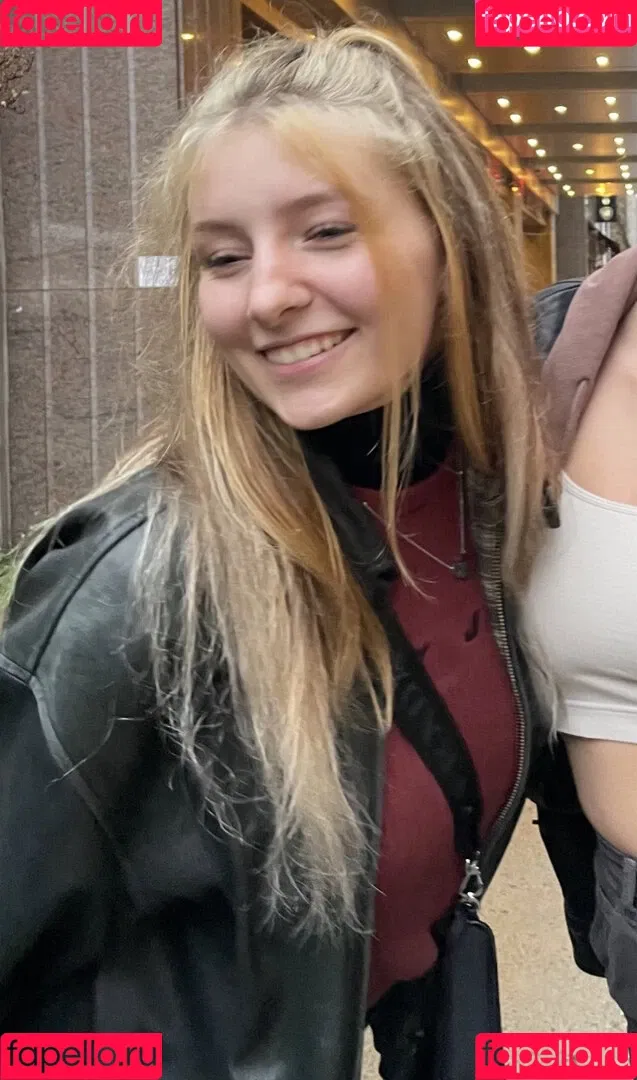 Sara O'Sullivan Onlyfans Photo Gallery 