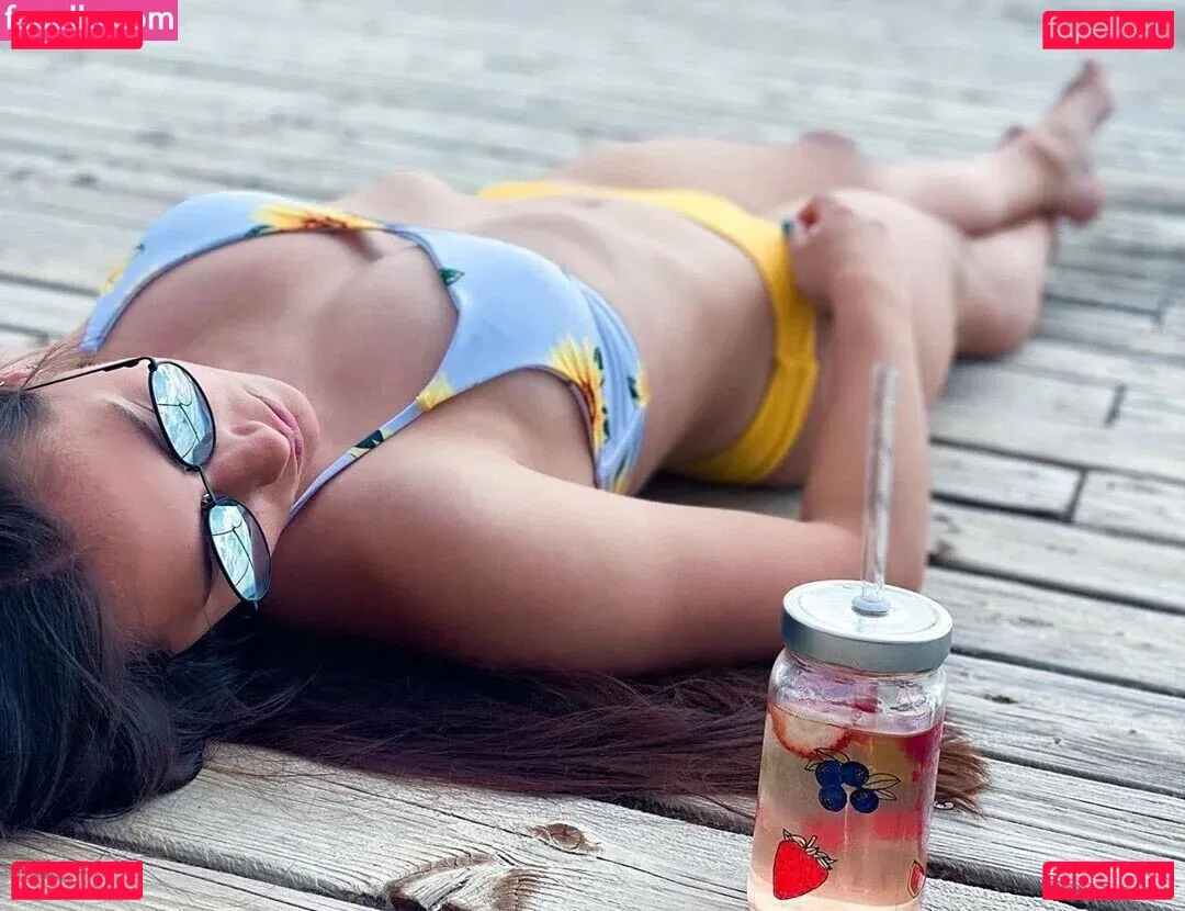 Sara O'Sullivan Onlyfans Photo Gallery 