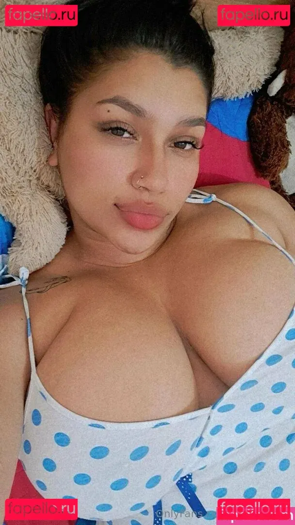 sofie_juggs Onlyfans Photo Gallery 