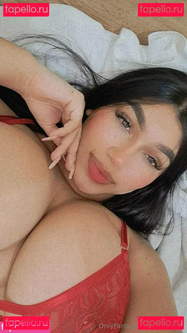 sofie_juggs Onlyfans Photo Gallery 