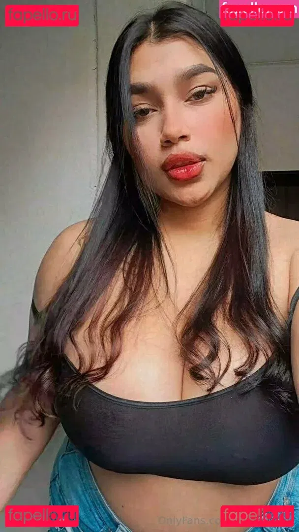 sofie_juggs Onlyfans Photo Gallery 