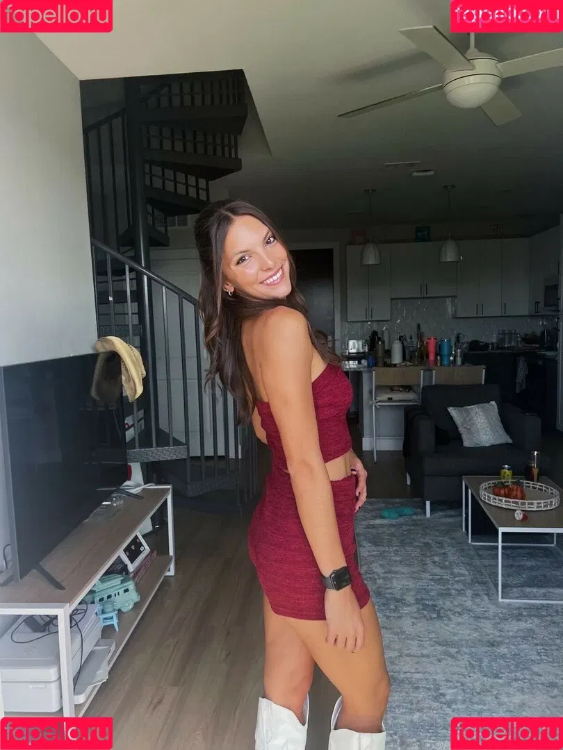 Jackie Aron Onlyfans Photo Gallery 