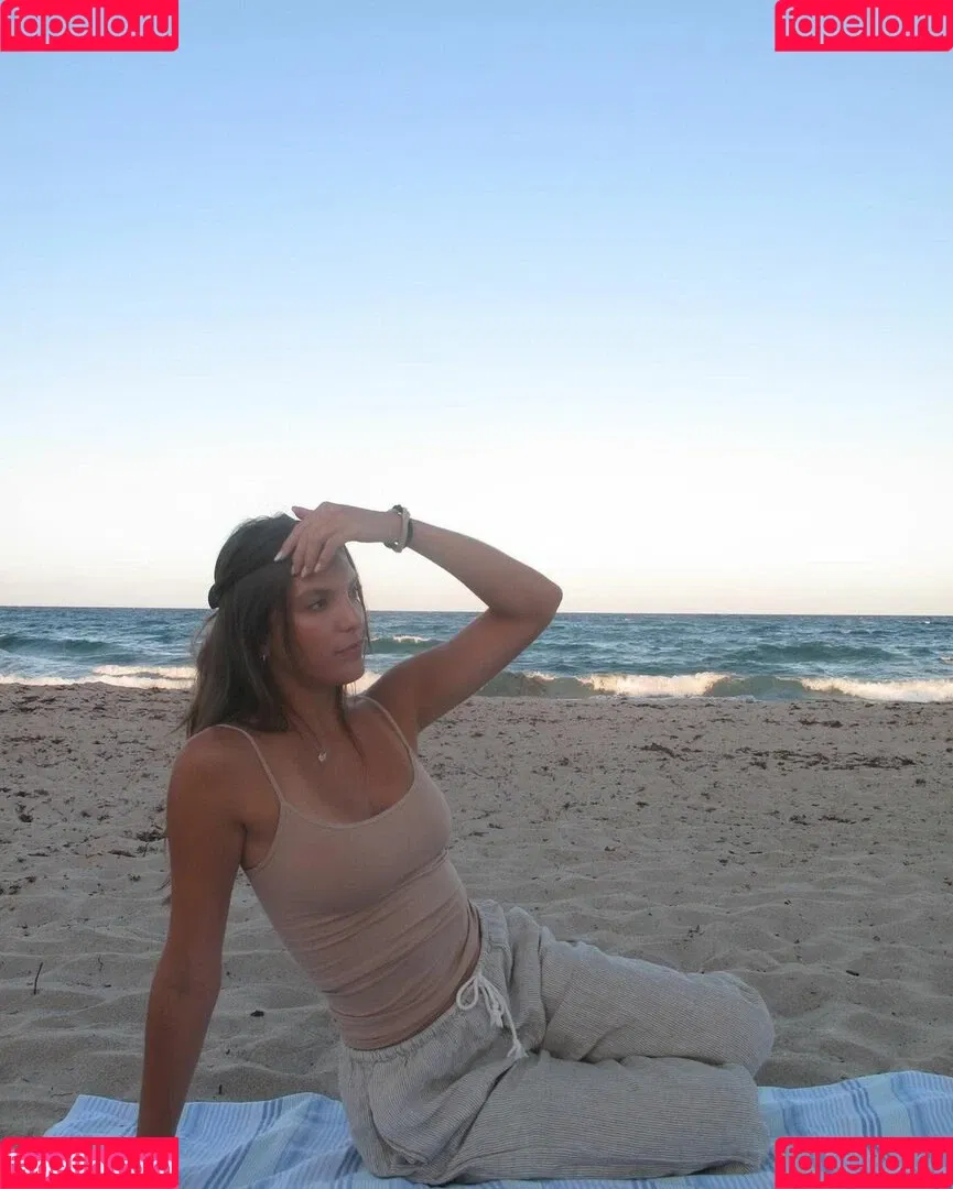 Jackie Aron Onlyfans Photo Gallery 