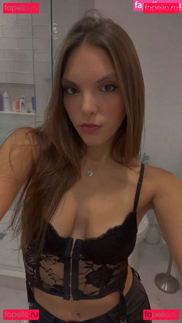 Jackie Aron Onlyfans Photo Gallery 