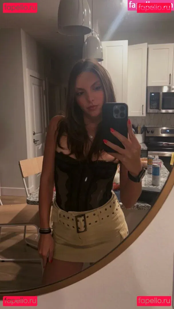 Jackie Aron Onlyfans Photo Gallery 