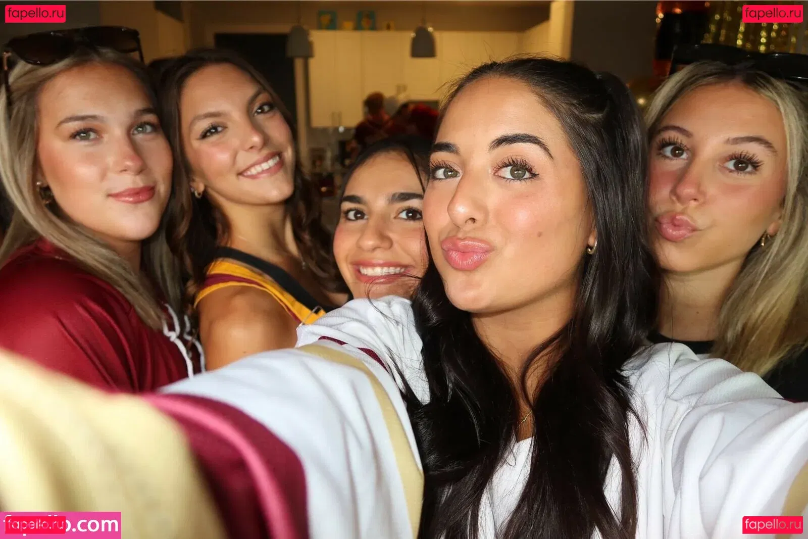 Jackie Aron Onlyfans Photo Gallery 