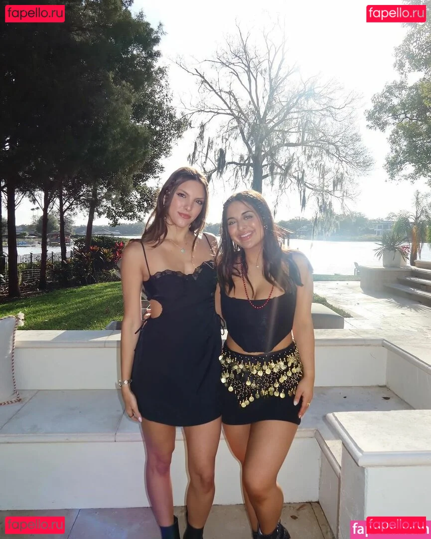 Jackie Aron Onlyfans Photo Gallery 